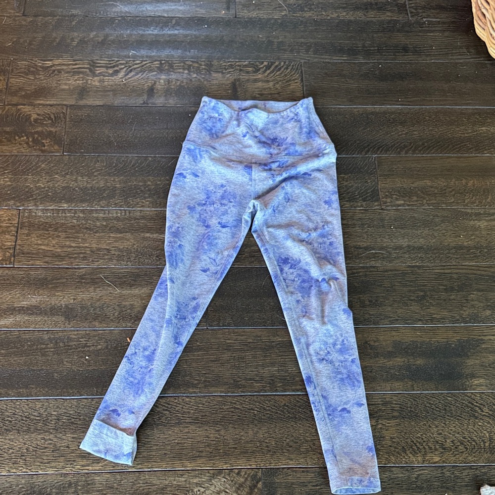 Beyond yoga XS  leggings like new